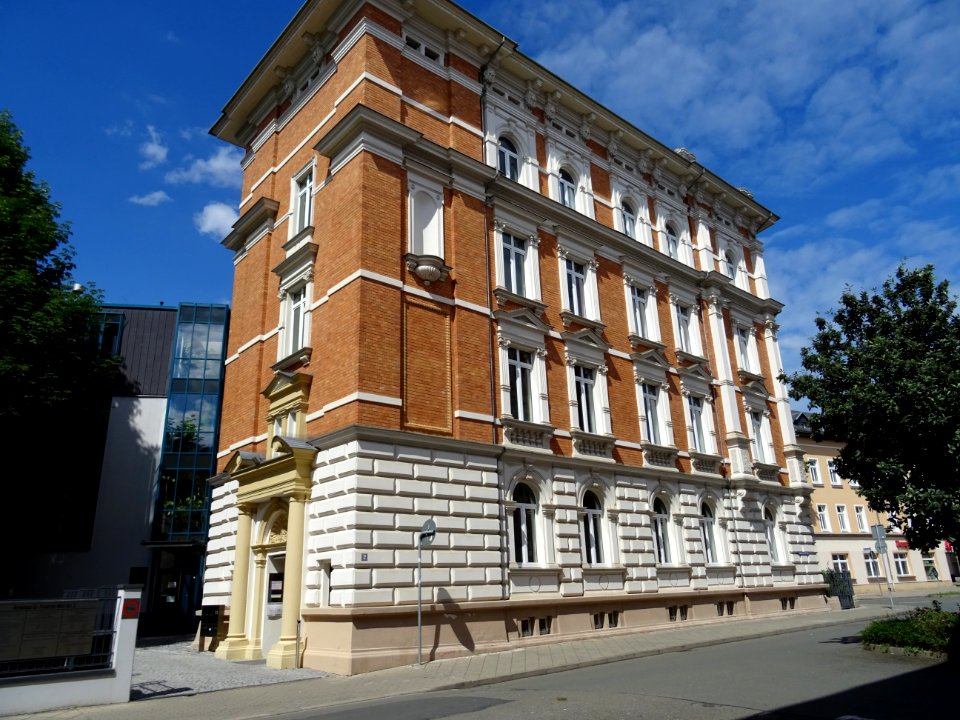 Dr. Friedrich Wolf Str 2