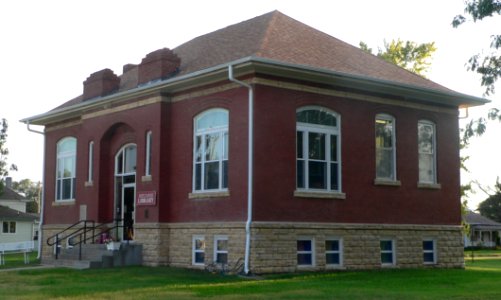 Downs, Kansas Carnegie library from NE 1