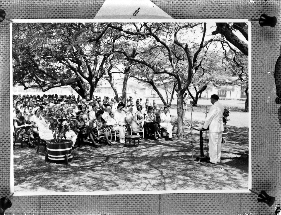 Dr.Ch. Engels spreekt bij opening Curacaos museum, Bestanddeelnr 902-6302
