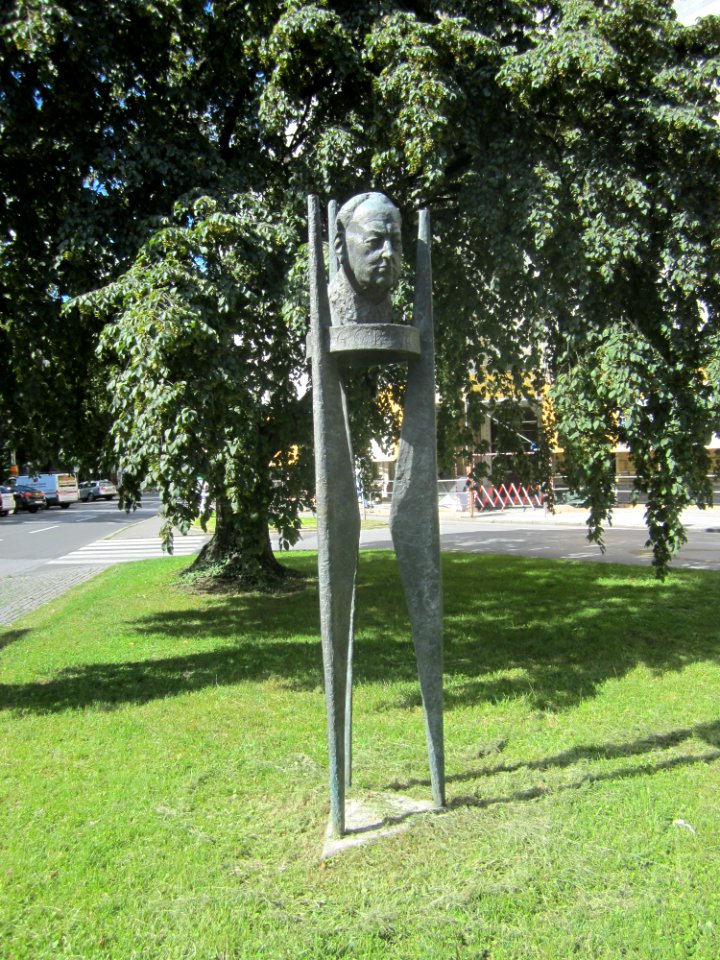 Dr.-Alfons-Gorbach-Gorbachplatz-Graz