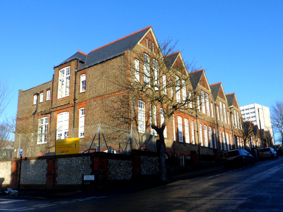 Downs Junior School, Rugby Road, Brighton (December 2013) (1)