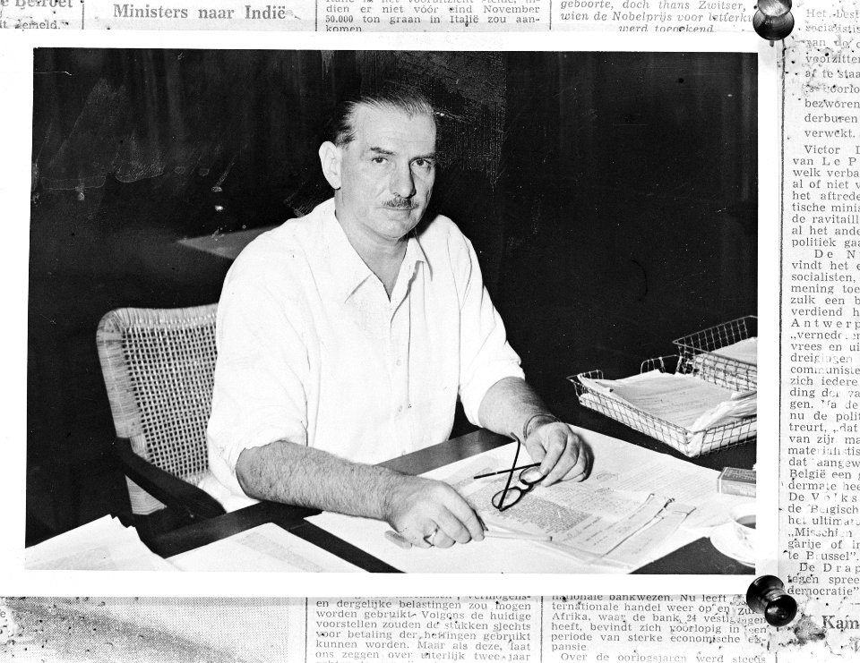 Dr. P. J. A. Idenburg. Directeur-generaal Algemene Zaken, Bestanddeelnr 902-0286
