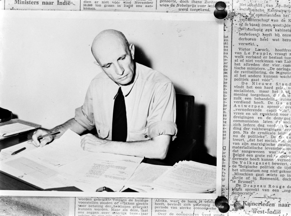 Dr. P. J. Koets. Directeur kabinet van de luitenant-gouverneur-generaal van Nede, Bestanddeelnr 902-0278