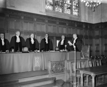 Dr. Wellington Kao als rechter geinstalleerd in Internationaal Gerechtshof in Vr, Bestanddeelnr 908-5800