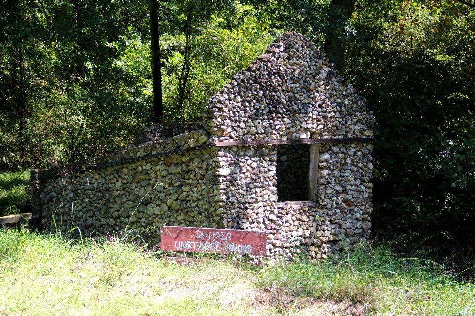 Dr Bradford's Springhouse, Chief Vann House Sept 2017