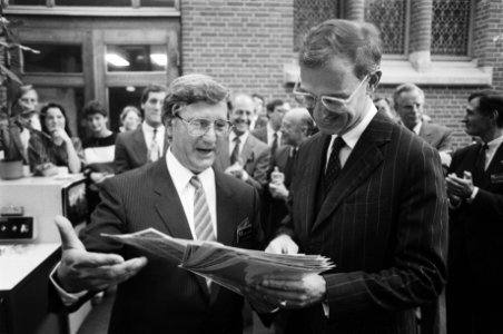 Directeur Westerterp (l) en minister Ruding, Bestanddeelnr 932-6969