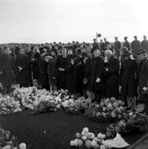 De erebegraafplaats Bloemendaal in Overveen, Bestanddeelnr 255-9105