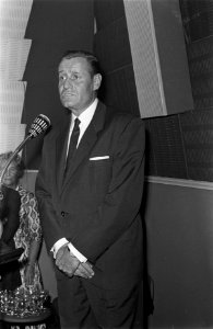 Direkteur Phonogram J. J. J. M. Haslinghuis, Bestanddeelnr 915-4819