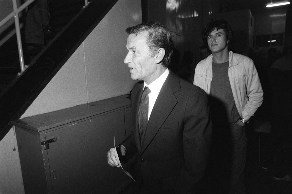 Direkteur Laurent, Bestanddeelnr 931-7683