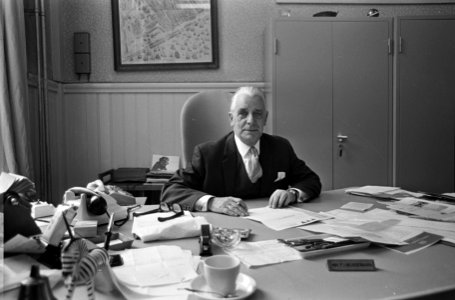 Directeuren, Mijksenaar, Pieter J., Bestanddeelnr 919-7228