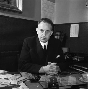 Directeur van de Distributiedienst den heer Winkelman, Bestanddeelnr 901-3767