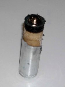Disassembled AA zinc-carbon batteries (f01)