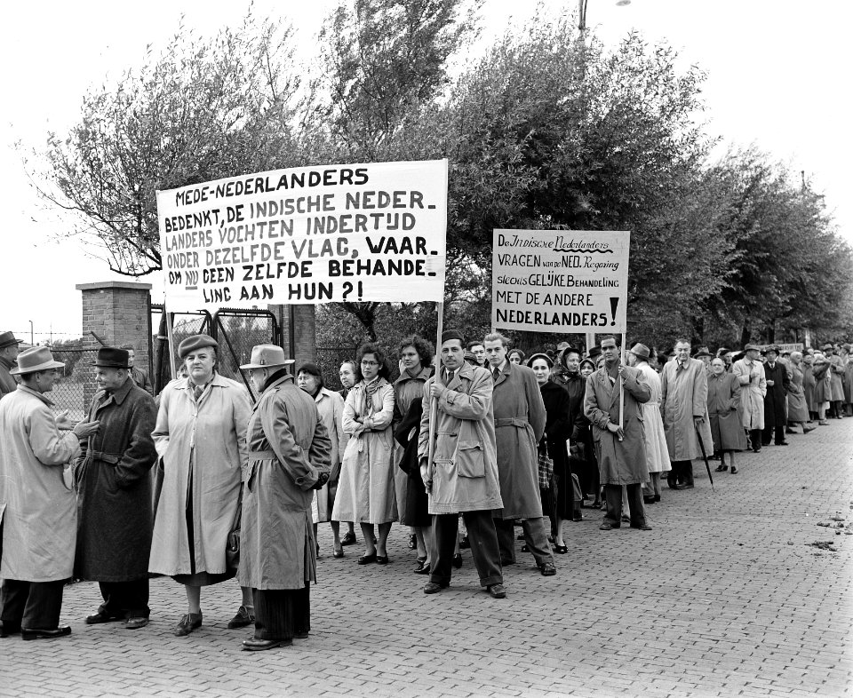 Demonstratie Indische Nederlanders Den Haag, Bestanddeelnr 906-7445