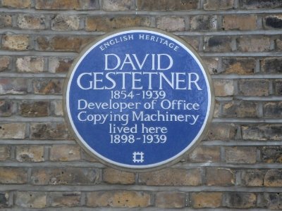 David Gestetner blue plaque in London - 2015