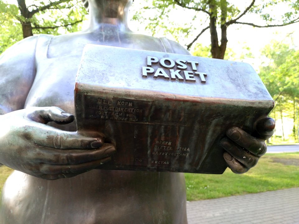 Das Postpaket Karl-Ludwig Böke 02