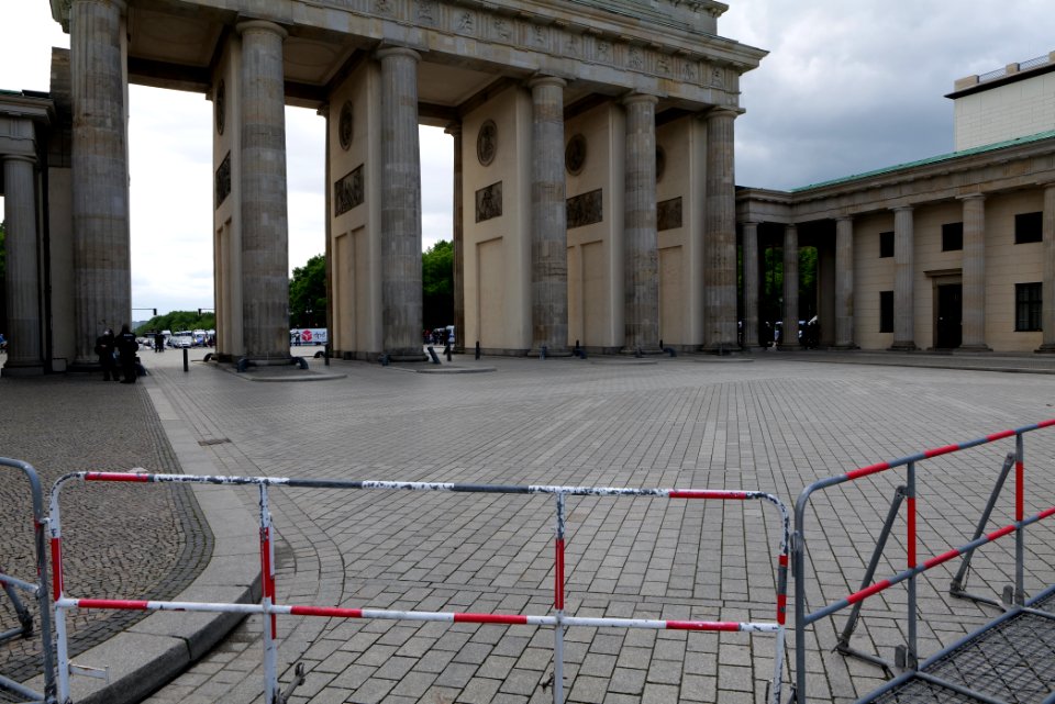 Conspiracist protest Berlin 2021-05-22 01