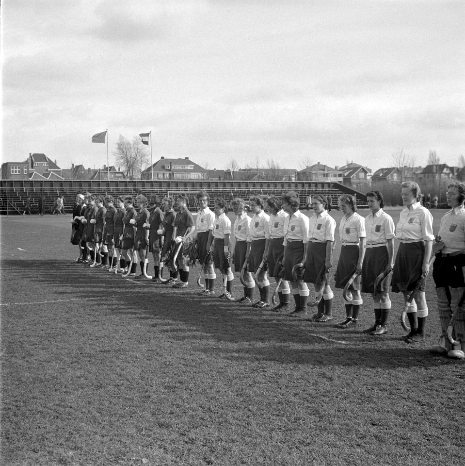 Dames-hockey Nederland tegen Belgie 't 11-tal van Nederland, Bestanddeelnr 902-6373