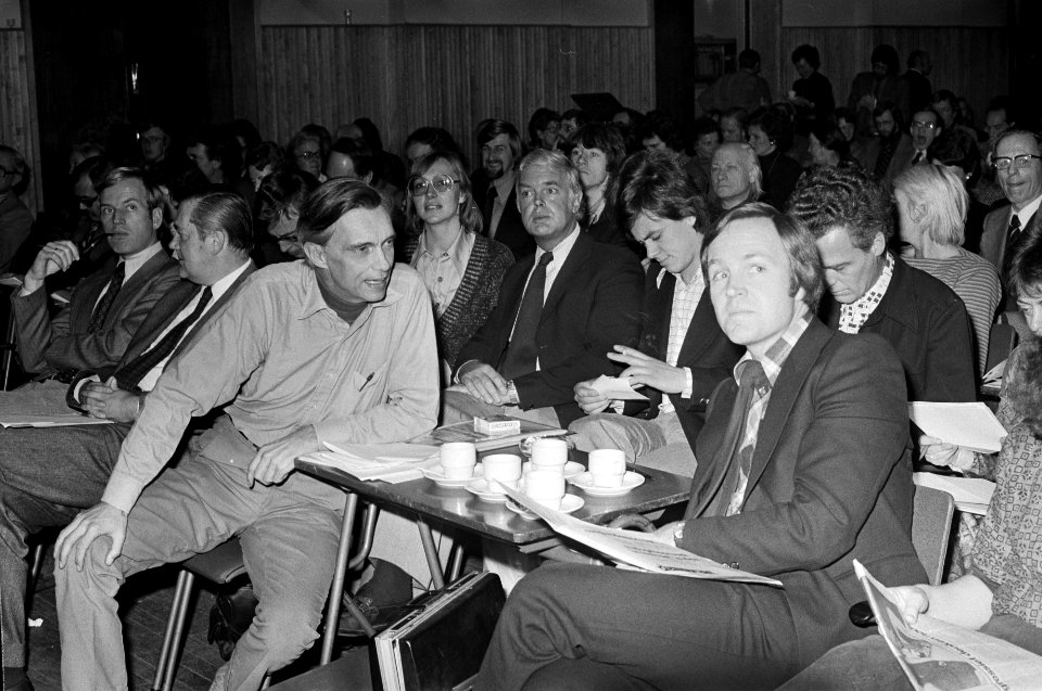 Congres D66 in Leiden v.l.n.r. Glastra van Loon , Rudy van der Scheer , Hans va, Bestanddeelnr 928-2966