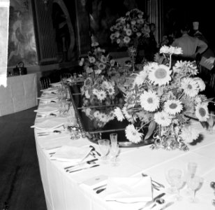 Dinertafel op Huis ten Bosch , de dinertafel, Bestanddeelnr 916-8587