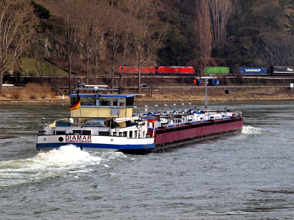 Diamar, ENI 02327108 at the Rhine river pic9