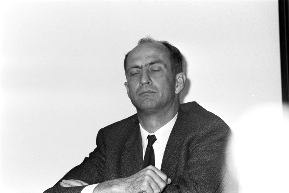 Congres over Geluidshinder in aula Technische Hogescho te Delft nr. 14 Prof., Bestanddeelnr 921-7718