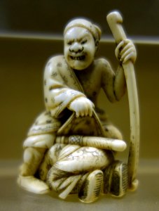 Curious netsuke - Fairbanks Museum and Planetarium - DSC04343