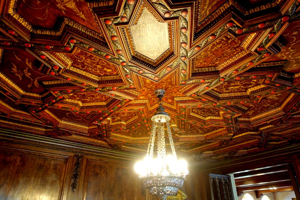 Dining Room ceiling - Cà d'Zan - John and Mable Ringling Museum of Art - Sarasota, FL - DSC00299