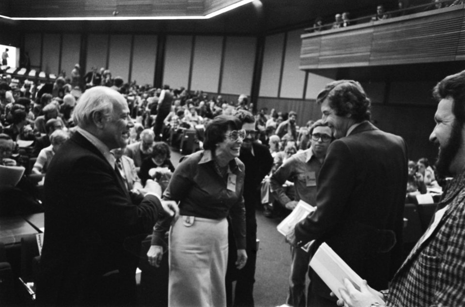 Congres PvdA Den Uyl en Wim Kok, Bestanddeelnr 929-3888