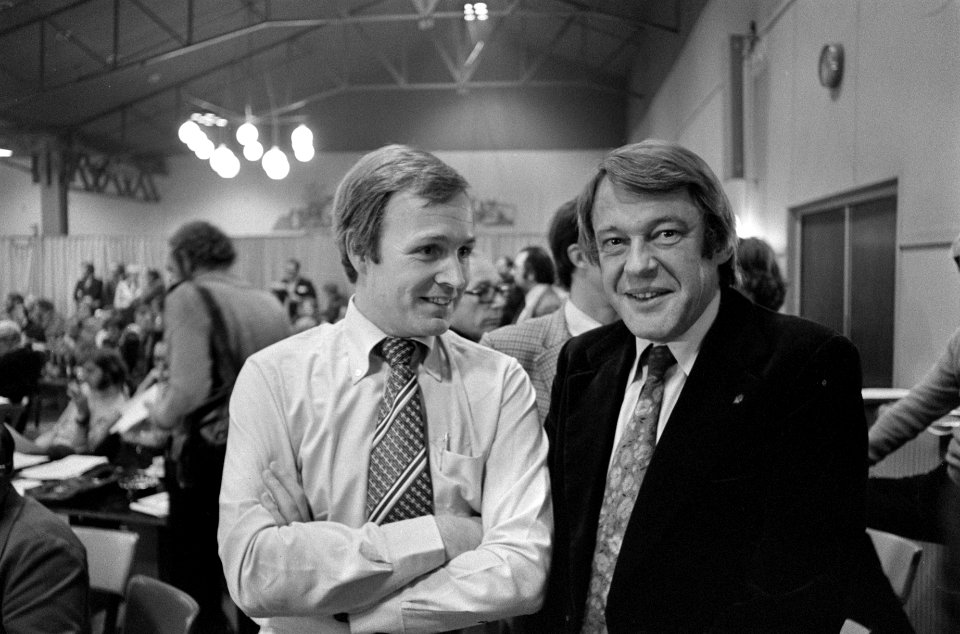 Congres D66 in Utrecht Terlouw (l) en Van Mierlo, Bestanddeelnr 928-8713
