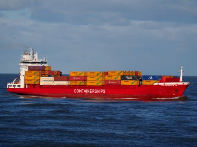 Containerships VI (ship, 1999) IMO 9188518 Callsign DABH Port of Rotterdam pic2 photo