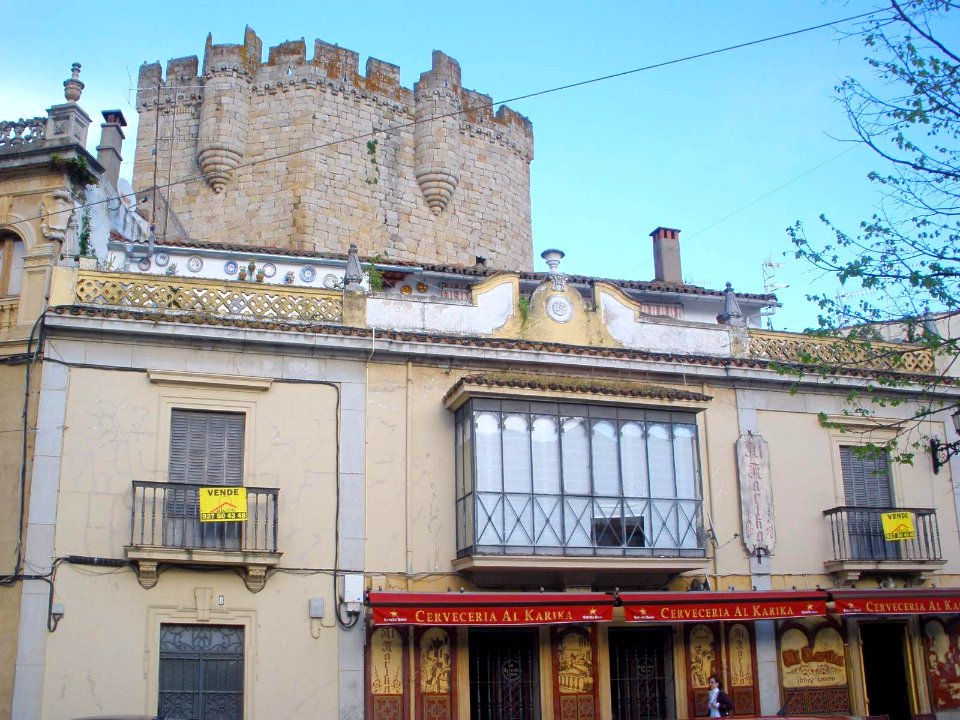 Coria - Plaza Fortaleza y Castillo 02