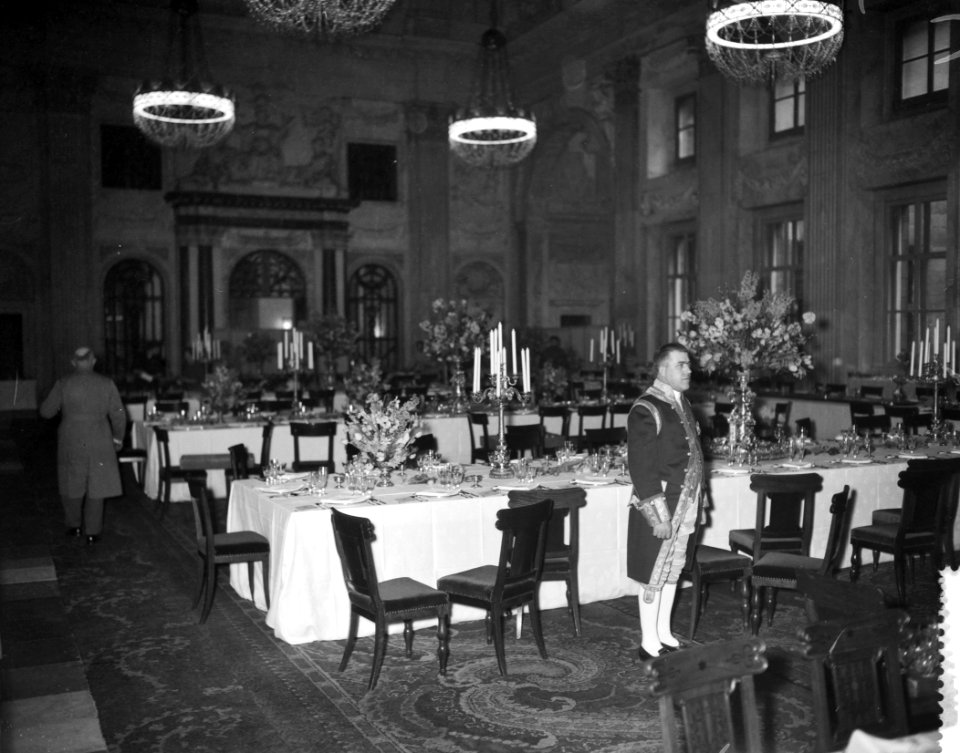 Dinertafels in het Koninklijk Paleis te Amsterdam, Bestanddeelnr 909-4340