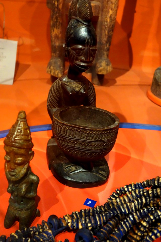 Container, Yoruba - Glenbow Museum - DSC00368