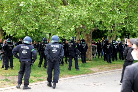 Conspiracy theorists at Spandauer Straße Berlin 2020-05-16 10