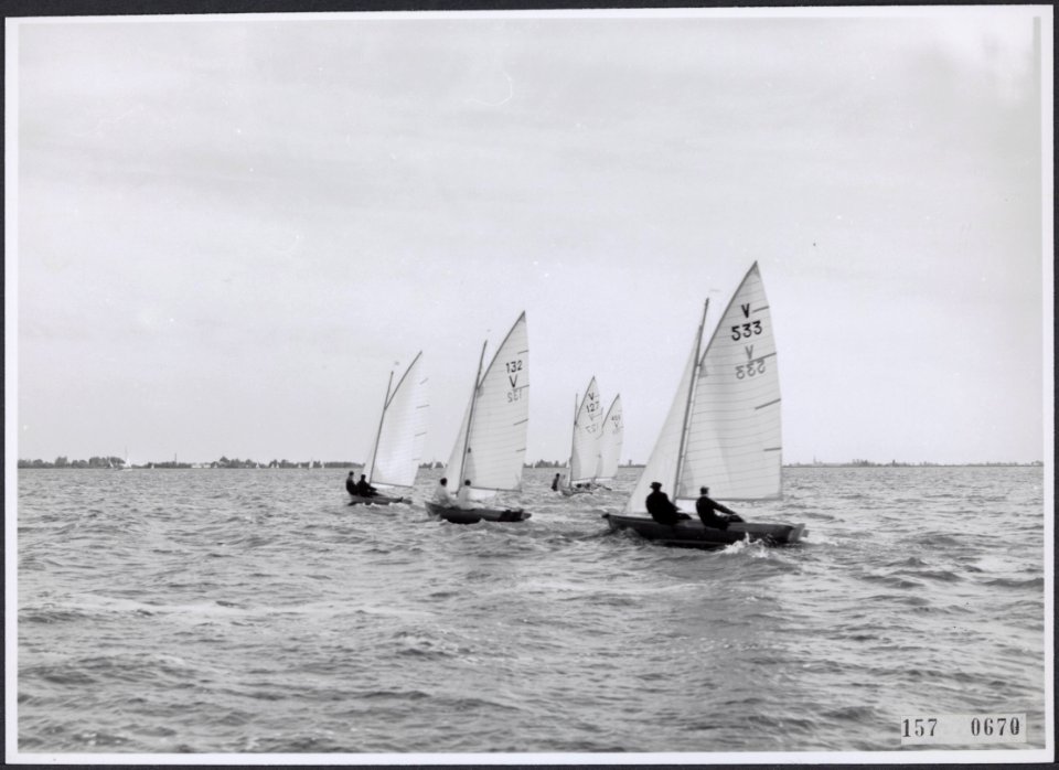 Collectie Fotocollectiie Afdrukken ANEFO Rousel, fotonummer 157-0670, Bestanddeelnr 157-0670