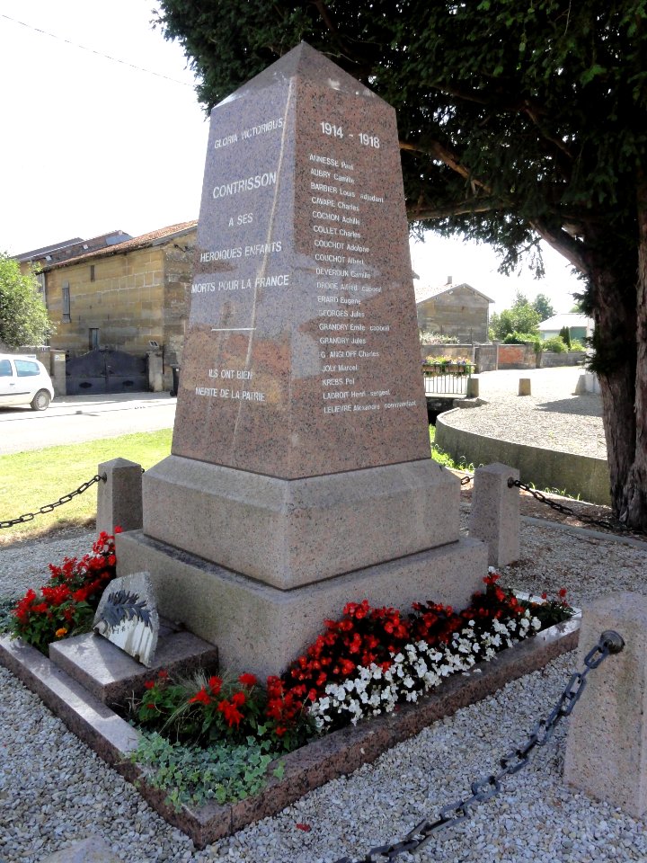 Contrisson (Meuse) monument aux morts (02)