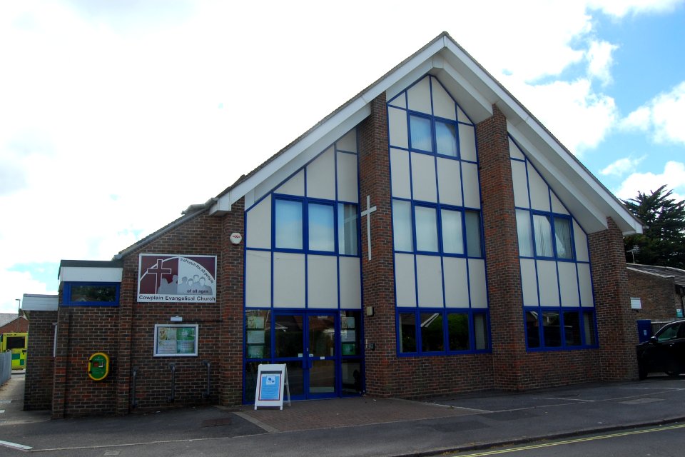 Cowplain Evangelical Church, Durley Avenue, Cowplain (May 2019) (3)