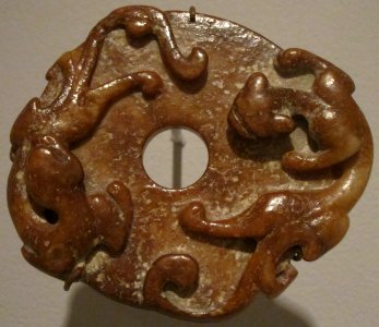Disk (bi) from China, Han dynasty, nephrite, Honolulu Museum of Art, II