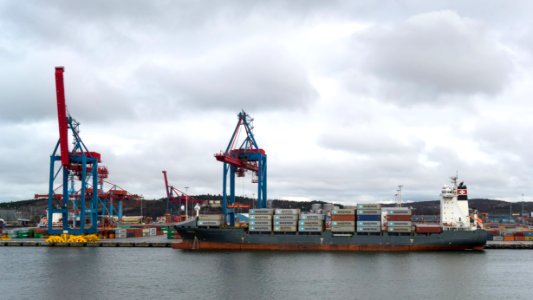 Container ship Annaba at Skandiahamnen 2