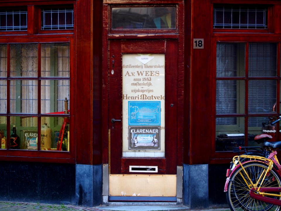 Distilleerderij De Ooievaar, A van Wees, Driehoekstraat, Amsterdam, foto 3
