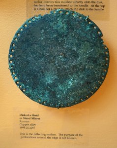 Disk of a hand or stand mirror, Cyprus, Roman period, copper alloy, 1995.10.1097 - Cesnola Collection, Harvard Semitic Museum - Cambridge, MA - DSC06376