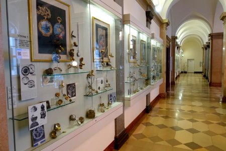 Displays - Karl Gebhardt Horological Collection - Gewerbemuseum - Nuremberg, Germany - DSC01855
