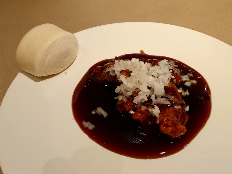 Dishes at Chinese fusion restaurant "Masa's kitchen" in Tokyo 3