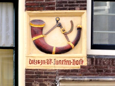 Dit is in de svarten hore Zeedijk16A Amsterdam photo