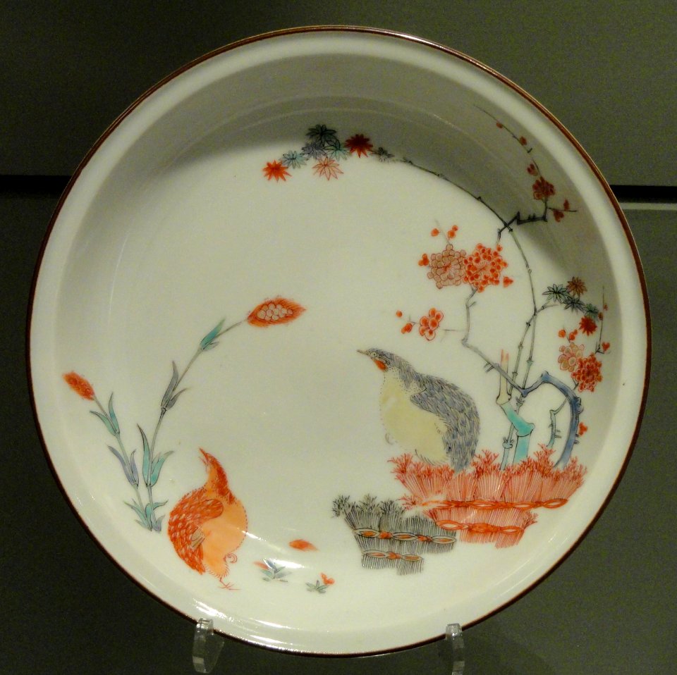 Dish with Quail Design, c. 1680-1700, Arita, hard-paste porcelain with overglaze enamels - Gardiner Museum, Toronto - DSC00618