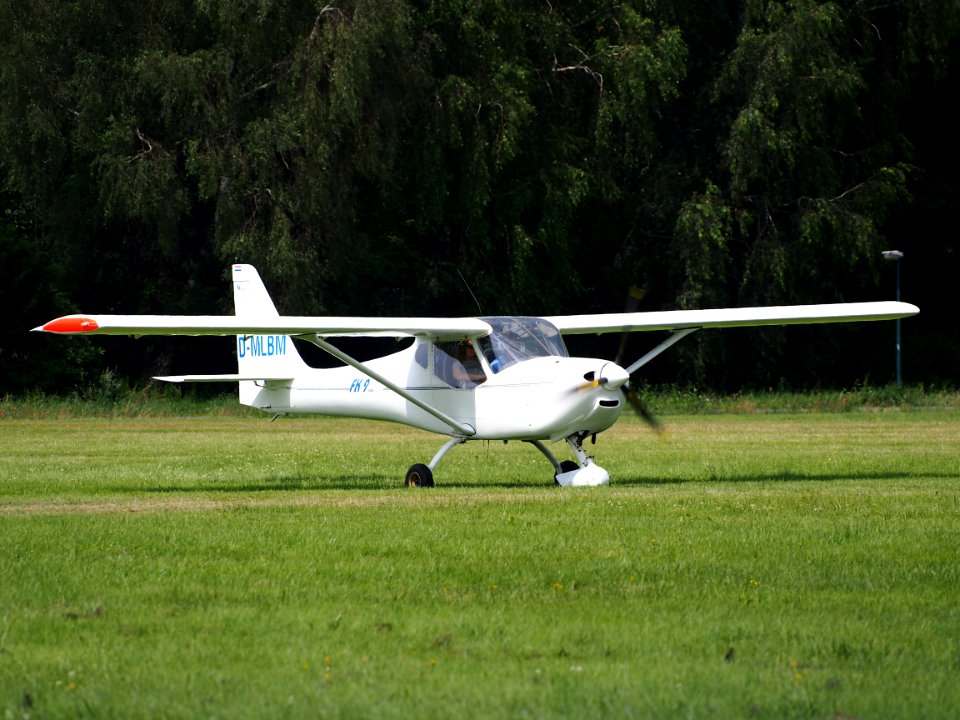 D-MLBM, B and F Funk FK9 MkIII Utility at Hilversum Airport (ICAO EHHV), photo7