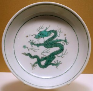 Dish with green dragon, China, Qing dynasty, 1662-1722 AD, porcelain - John and Mable Ringling Museum of Art - Sarasota, FL - DSC00728