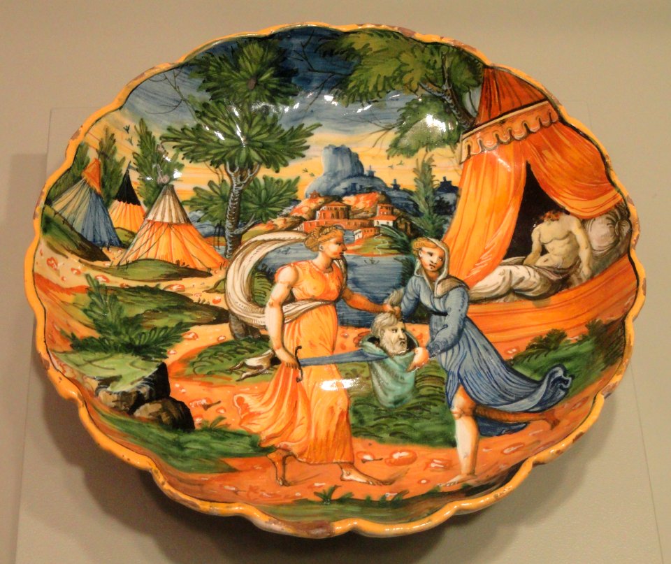Dish with scene of Judith and Holofernes, c. 1550-1560, Castel Durante, Italy, perhaps the workshop of Ludovico and Angelo Picchi, tin-glazed earthenware (maiolica) - Gardiner Museum, Toronto - DSC01282