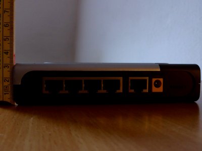 D-link-604-dsl-router-back