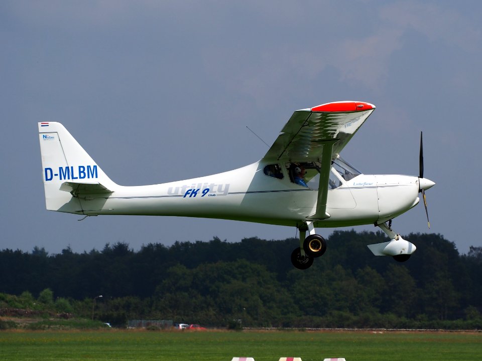 D-MLBM, B and F Funk FK9 MkIII Utility at Hilversum Airport (ICAO EHHV), photo2